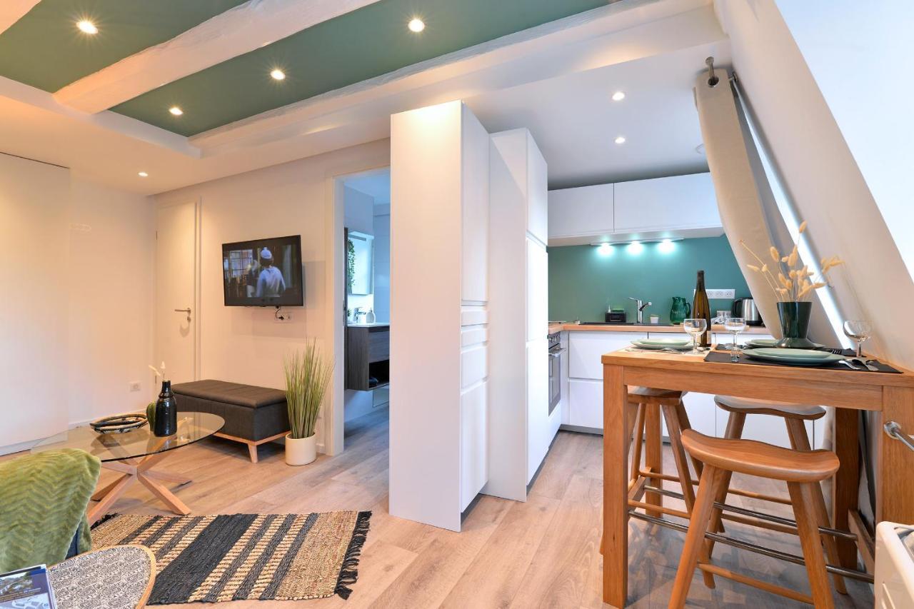Suite Le Splendide Du Centre Historique Avec Climatisation Colmar Kültér fotó